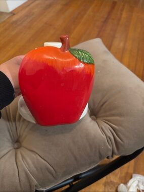 Vintage Ceramic Alco Industries Red Apple Paper Towel Holder